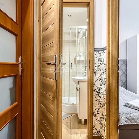 Luksusowy Gaj Apartament By Apartamenty Na Dni 弗罗茨瓦夫 外观 照片